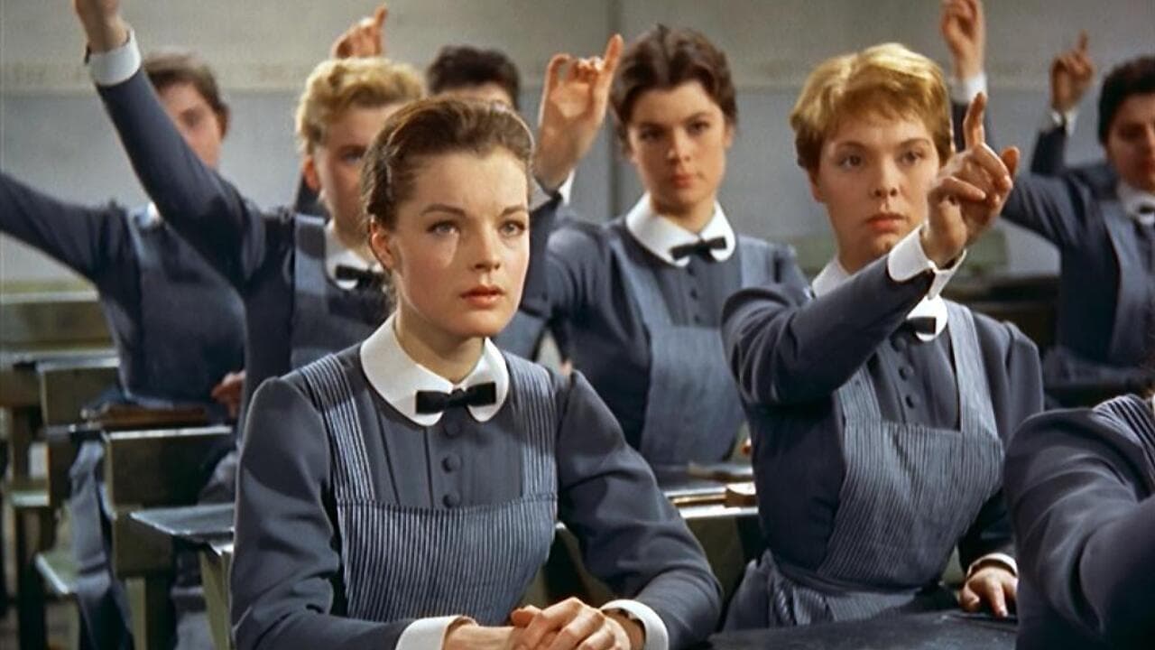 Mädchen in Uniform